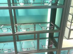 -Trend1881视光·蔡司视觉(领展广场店)