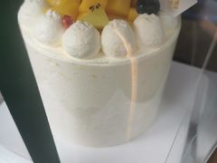 -山与蓝·轻糖鲜果蛋糕(勒泰店)