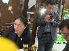 -魁盛居百年鲁菜馆(县西巷店)