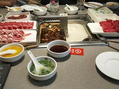 -海底捞火锅鲜切牛肉主题店(长寿路店)
