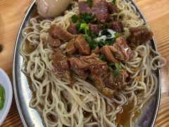 -潘先生牛杂煲·客家小碗菜(兰花路店)