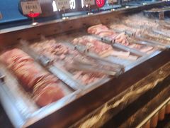 -黑金·寻焰自助百汇·烤肉·火锅(中街店)