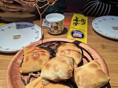 -幸福的烤包子·新疆菜