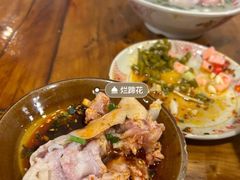 -老方桌烂蹄花川菜馆(九龙坡店)