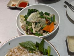 -美奈小馆·越南料理(中航城君尚购物中心店)