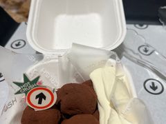 -HOT CRUSH趁热集合·现烤面包(上海环球港店)