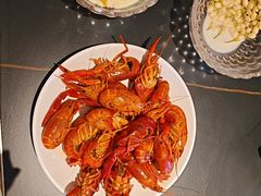 -涨巢·潮玩水疗局