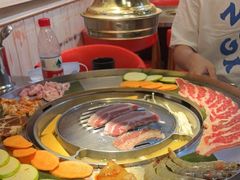-哈哈碳都·牛肋条无限自助烤肉(台江万达店)