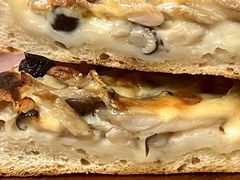 -VERIE BAKEHOUSE