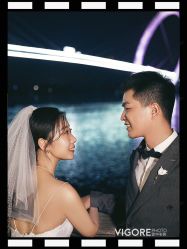 -雪中彩影婚纱摄影·微光艺术中心