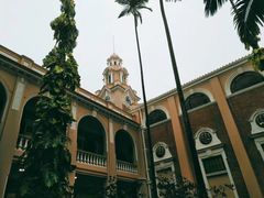 -香港大学