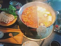 -湊湊火锅·茶憩(新中关购物中心店)