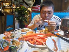 -领鲜活海鲜榴莲自助火锅(东门店)