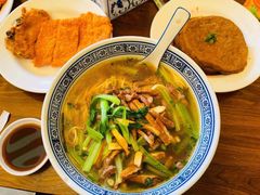 -沪西老弄堂面馆(定西路店)