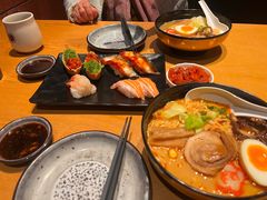 -万岁寿司(万国店)