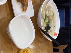 -琴岛顺天馄饨(营口路市场店)