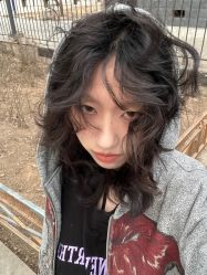 -十六番发型师事务所