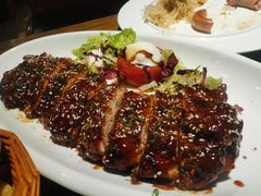 特色烤猪肋排-1886德国汽车餐厅(外滩中央店)