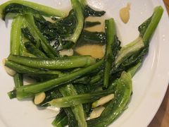 -严记小天府酸菜鱼(西四路店)