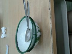 吃饭的碗-做了不起的80后