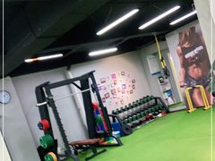 -征成健身连锁私教工作室(九公里店)