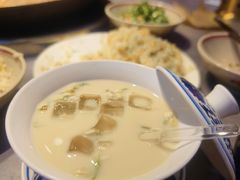 -吃城都·鱼蛙火锅(西玉龙街店)