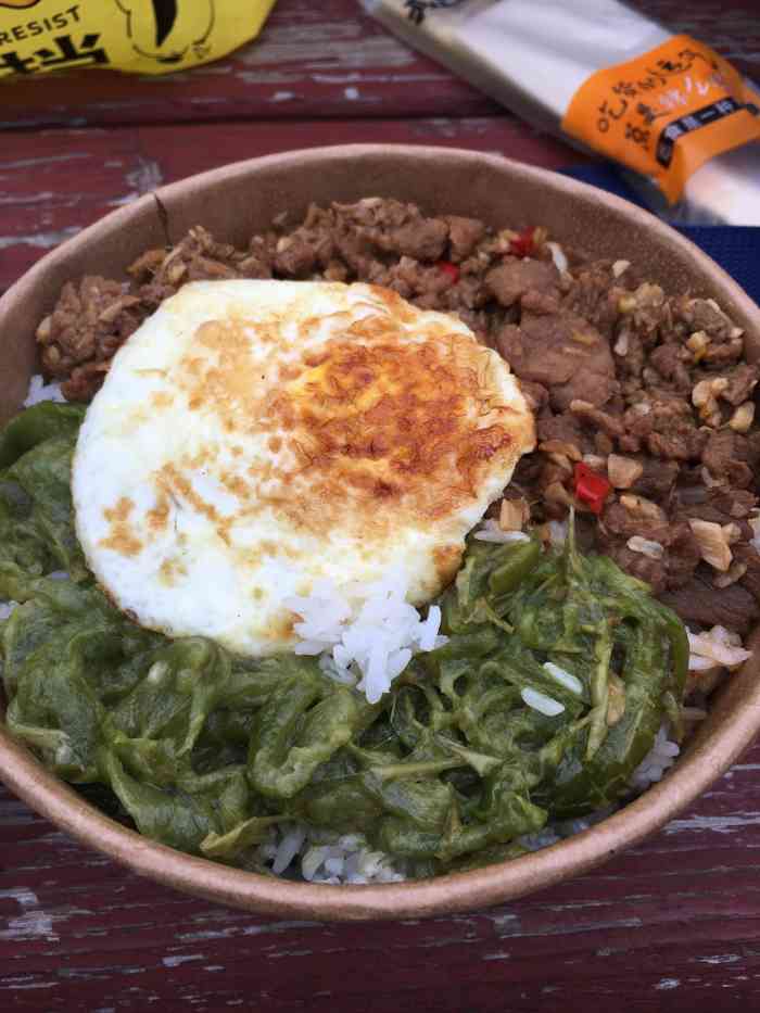 霸蛮·擂椒拌饭(阳光100店)-"来长沙也逃不开要点外卖,早上培训的时候