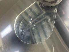 -鲨鱼皮汽车凹陷玻璃修复(静安店)