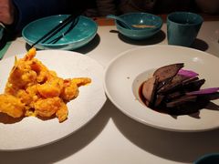 -荷塘秋月·本帮江浙菜(国权路店)