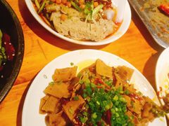 -华仔龙虾(永乐路总店)