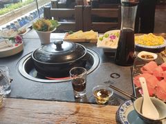 -大匠工房古船木艺术餐厅·猪肚鸡专门店(长白仙岛店)