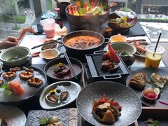 -花潮料理艺食馆(成都万象城店)