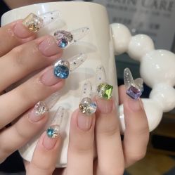 -古啦啦·自助美甲美睫