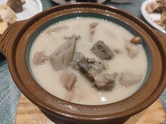 唐排煲淋粉藕-和苑酒家·一线江景(星寰店)