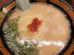 -一兰拉面(梅田阪急东通店)