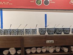 -尚尚仙·酸汤猪手·猪肚鸡火锅(华联万柳购物中心店)