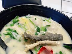 -肥汁米蘭香港米线(长宁来福士店)