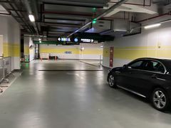 -经纬汇-停车场