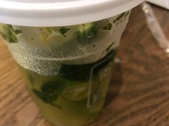 -1828王老吉·草本新茶(珠江新城地铁站店)