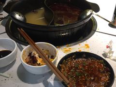 -钢管厂五区小郡肝串串香(奥克斯广场锦城万达店)
