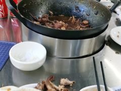 -胡须佬鸡煲四季火锅店(石厦西村直营店)