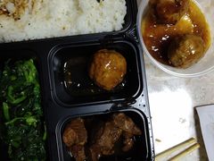 -田老师红烧肉(通州果园物美档口店)