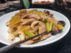 酸菜炒猪肚-熙瓏里(万科店)