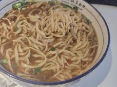 -镇南锅盖面馆(解放路店)