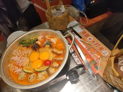 -小小集渔·泰式大排档(太古里香槟店)