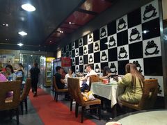 大堂-昱龙大盆牛蛙馆(三兴街总店)