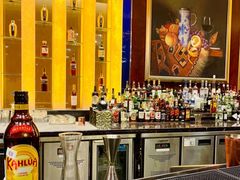-龙虾酒吧扒房(宁波香格里拉店)