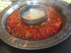 -疯狂的筷子老灶九宫格火锅