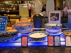-亚龙湾希尔顿自助餐厅·海鲜·烧烤·沙滩BBQ·现场乐队