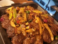 -炉小二铜锅牛蛙•川湘菜(三里屯店)